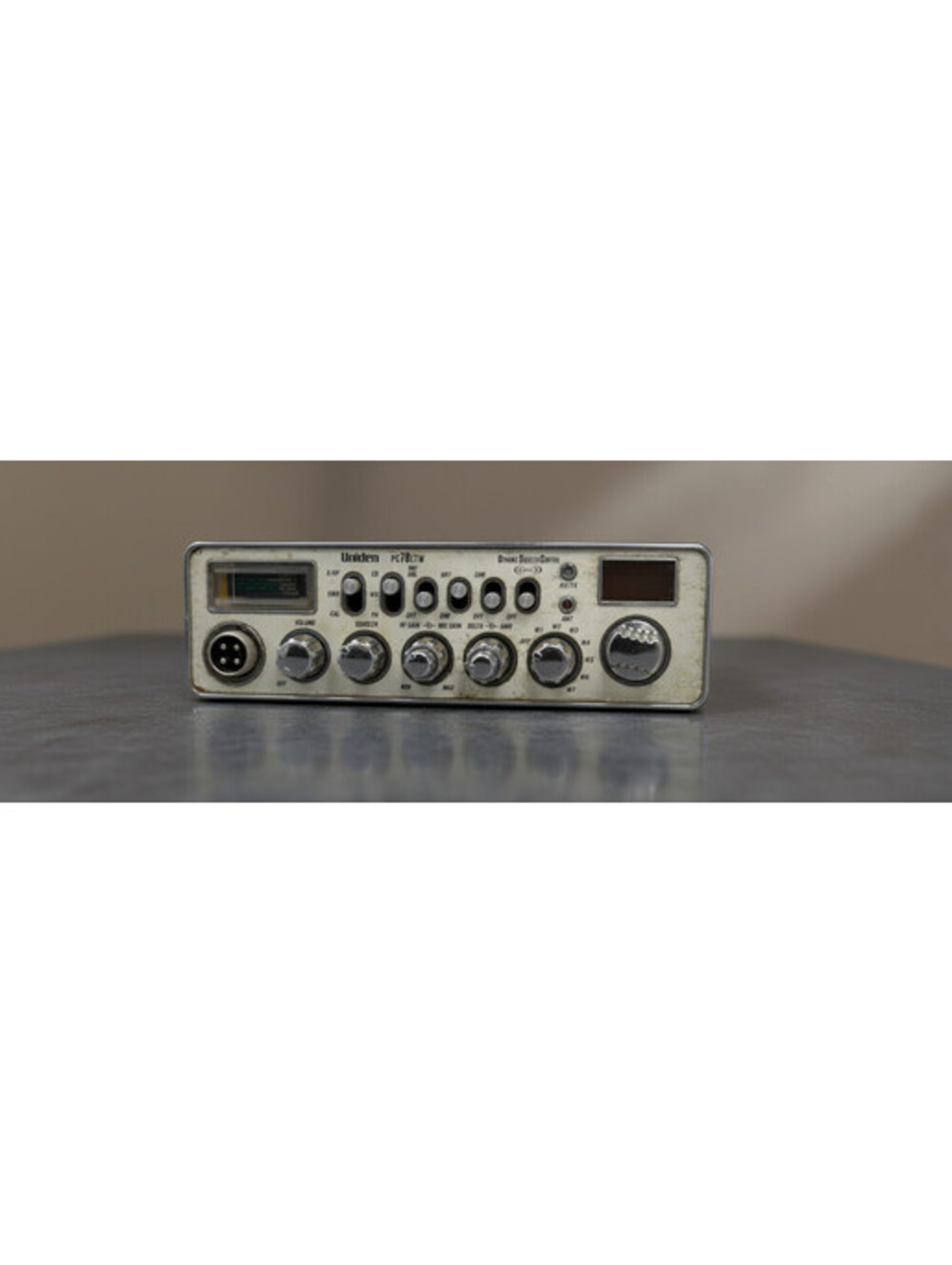 FRONT FACEPLATE UNIDEN PC78LTW MOBILE CB RADIO
